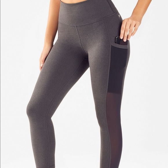 Fabletics Pants - Grey Fabletics Mila High Waisted Pocket Capri L